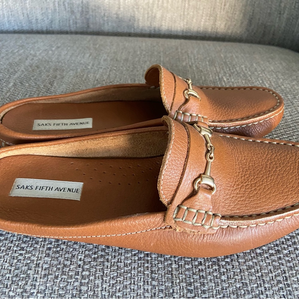 Saks Fifth Avenue women’s brown Loafers - Picture 2 of 3